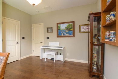 Motivated Seller Reduced to below Appraised Value by $18,000 at on Ledgestone Country Club and Golf Course in Missouri - for sale on GolfHomes.com, golf home, golf lot