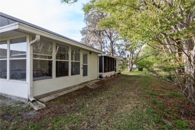 Under contract-accepting backup offers. Welcome to Paradise on Summertree Golf Course in Florida - for sale on GolfHomes.com, golf home, golf lot