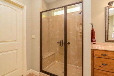 Motivated Seller Reduced to below Appraised Value by $18,000 at on Ledgestone Country Club and Golf Course in Missouri - for sale on GolfHomes.com, golf home, golf lot