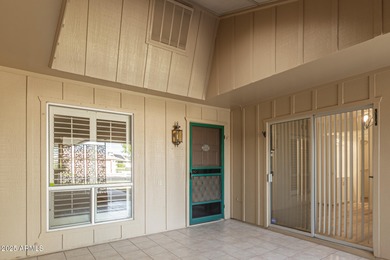 Fully updated Sun City home offering 3 bedrooms, 2 baths, and 1 on Sun City Lakes West and East in Arizona - for sale on GolfHomes.com, golf home, golf lot