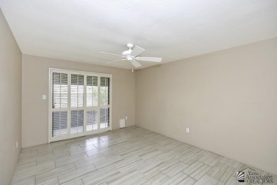 This 3 bedroom Condo is a stunner.  Offering over 1600 sq feet on Yuma Golf and Country Club in Arizona - for sale on GolfHomes.com, golf home, golf lot