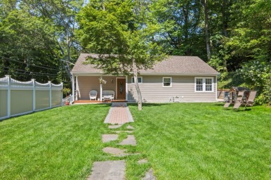Set on a flat quarter-acre lot, this updated 3-bedroom ranch on Huntington Crescent Club in New York - for sale on GolfHomes.com, golf home, golf lot