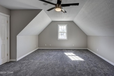 WOW!!! Check out all the space in this Briarbrook home with full on Briarbrook Golf Course in Missouri - for sale on GolfHomes.com, golf home, golf lot