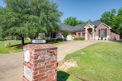 PRISTINE PECAN PLANTATION HOME offers curb appeal, charm, and on Nutcracker Golf Club in Texas - for sale on GolfHomes.com, golf home, golf lot