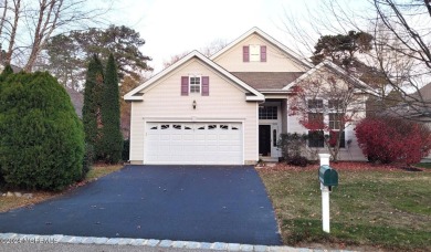 Bonaire Royale with 2 beds 2 baths, Storage over the garage on Sea Oaks Golf Club in New Jersey - for sale on GolfHomes.com, golf home, golf lot