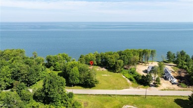 Have you been dreaming of waking up to Beautiful lakefront views on  in Ohio - for sale on GolfHomes.com, golf home, golf lot