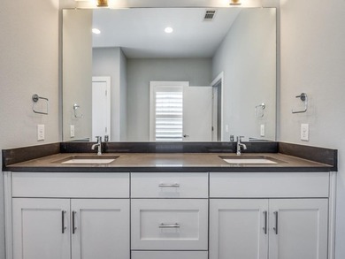 Experience effortless living in this turnkey, energy-efficient on Stevens Park Golf Course in Texas - for sale on GolfHomes.com, golf home, golf lot