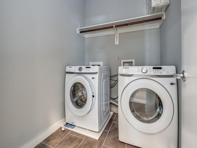 Experience effortless living in this turnkey, energy-efficient on Stevens Park Golf Course in Texas - for sale on GolfHomes.com, golf home, golf lot