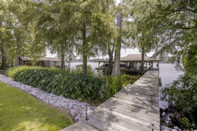 EVERYTHING YOU COULD WANT IN A LAKEHOUSE on Lake Bruin Golf and Country Club in Louisiana - for sale on GolfHomes.com, golf home, golf lot