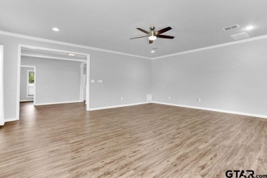 Enjoy resort style living in this beautiful 3-bedroom, 2.5-bath on Hide-A-Way Lake Golf Course in Texas - for sale on GolfHomes.com, golf home, golf lot