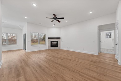 Brand-new construction 3-bedroom, 2-bath home located in the on Bella Vista Country Club - Scottsdale in Arkansas - for sale on GolfHomes.com, golf home, golf lot