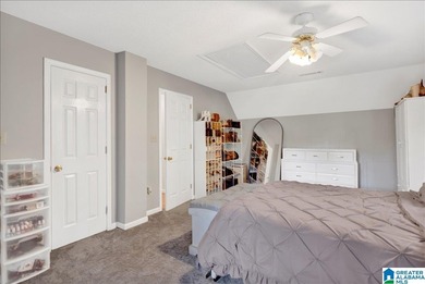 Welcome to this charming home on 1.5 acres in the desirable on Lakeview Country Club in Alabama - for sale on GolfHomes.com, golf home, golf lot