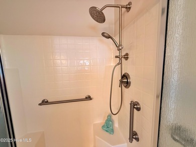 Immaculate Move-In Ready Home in Gated Golf Course Community! on Harbour Point Golf Club in North Carolina - for sale on GolfHomes.com, golf home, golf lot