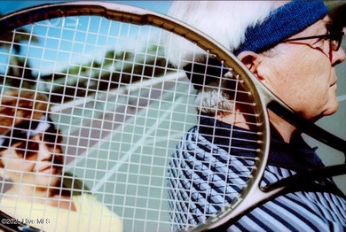 Immaculate Move-In Ready Home in Gated Golf Course Community! on Harbour Point Golf Club in North Carolina - for sale on GolfHomes.com, golf home, golf lot