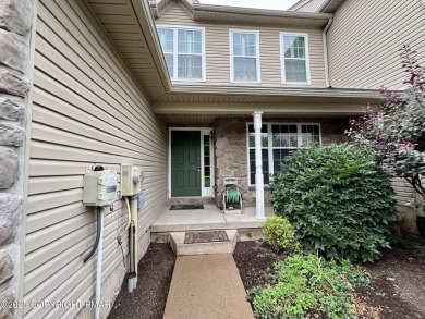 Welcome to this stunning condominium in the desirable Country on Country Club of the Poconos Golf Course in Pennsylvania - for sale on GolfHomes.com, golf home, golf lot