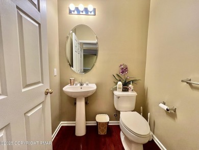 Welcome to this stunning condominium in the desirable Country on Country Club of the Poconos Golf Course in Pennsylvania - for sale on GolfHomes.com, golf home, golf lot
