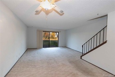 You could start your new year, with your new condo. Clean and on Marysville Golf Course in Michigan - for sale on GolfHomes.com, golf home, golf lot