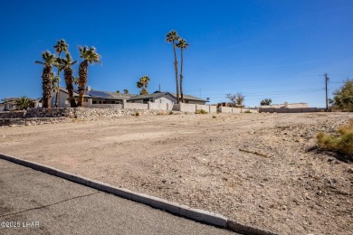 Wow!!! HUGE residential lot and walking distance to the London on London Bridge Golf Course in Arizona - for sale on GolfHomes.com, golf home, golf lot