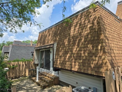 Welcome to this beautifully renovated 2-bedroom, 1.5-bath on Ridgewood Golf Course in Ohio - for sale on GolfHomes.com, golf home, golf lot