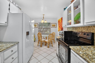 Welcome to Hunters Run Country Club! This 2 bedroom, 2 bathroom on Hunters Run Golf and Country Club in Florida - for sale on GolfHomes.com, golf home, golf lot