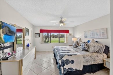 Welcome to Hunters Run Country Club! This 2 bedroom, 2 bathroom on Hunters Run Golf and Country Club in Florida - for sale on GolfHomes.com, golf home, golf lot