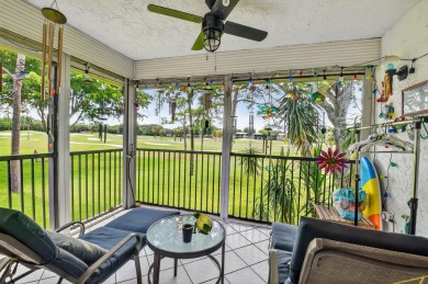 Welcome to Hunters Run Country Club! This 2 bedroom, 2 bathroom on Hunters Run Golf and Country Club in Florida - for sale on GolfHomes.com, golf home, golf lot