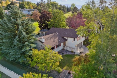 LOCATION, LOCATION, LOCATION..This Fairway Estates Home is on The Highlands Golf Club in Montana - for sale on GolfHomes.com, golf home, golf lot