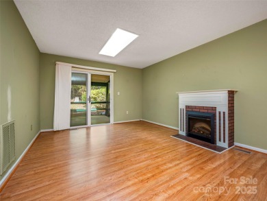 Lovely condo close to the Etowah Golf Course! Experience on Etowah Valley Golf Club in North Carolina - for sale on GolfHomes.com, golf home, golf lot