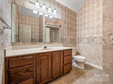 Lovely condo close to the Etowah Golf Course! Experience on Etowah Valley Golf Club in North Carolina - for sale on GolfHomes.com, golf home, golf lot