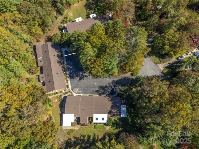 Lovely condo close to the Etowah Golf Course! Experience on Etowah Valley Golf Club in North Carolina - for sale on GolfHomes.com, golf home, golf lot