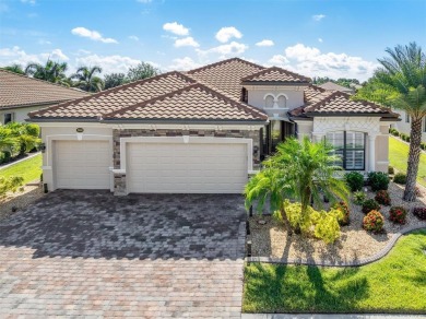 EVERY DAY WILL FEEL LIKE A VACATION IN THIS AMAZING HOME! on Plantation Golf and Country Club in Florida - for sale on GolfHomes.com, golf home, golf lot