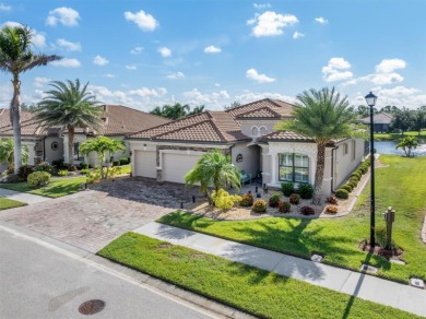 EVERY DAY WILL FEEL LIKE A VACATION IN THIS AMAZING HOME! on Plantation Golf and Country Club in Florida - for sale on GolfHomes.com, golf home, golf lot