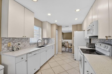 Spacious 2,094 sq ft upstairs coach home with Vaulted ceilings on  in Florida - for sale on GolfHomes.com, golf home, golf lot