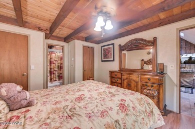 Beautifully Maintained Home Near the Golf Course in The on The Hideout Golf in Pennsylvania - for sale on GolfHomes.com, golf home, golf lot
