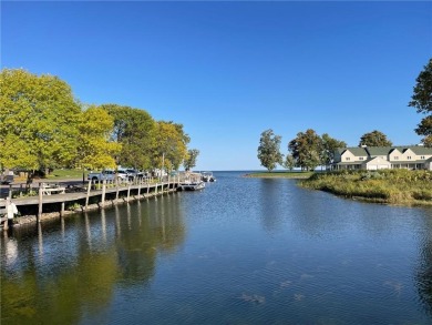 Location is what will bring you to this spacious 4 bedroom 3 on Izatys Golf and Yacht Club in Minnesota - for sale on GolfHomes.com, golf home, golf lot