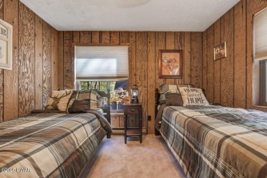 Beautifully Maintained Home Near the Golf Course in The on The Hideout Golf in Pennsylvania - for sale on GolfHomes.com, golf home, golf lot