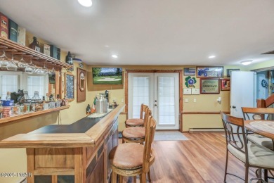 Beautifully Maintained Home Near the Golf Course in The on The Hideout Golf in Pennsylvania - for sale on GolfHomes.com, golf home, golf lot