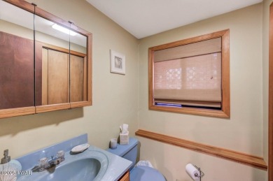 Beautifully Maintained Home Near the Golf Course in The on The Hideout Golf in Pennsylvania - for sale on GolfHomes.com, golf home, golf lot