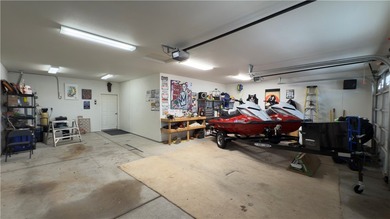 Welcome to this 3 bedroom, 2 bath home perfectly situated on the on Desert Lakes Golf Course in Arizona - for sale on GolfHomes.com, golf home, golf lot