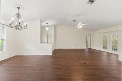 Welcome to this well maintained 2-bedroom, 2-bathroom on Oak Hills Country Club in Florida - for sale on GolfHomes.com, golf home, golf lot