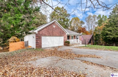 Excellent opportunity to make this 4 bedroom Doe Valley ranch on Doe Valley Country Club in Kentucky - for sale on GolfHomes.com, golf home, golf lot