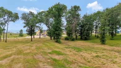 Prime lot in Cedar Creek Landing! Discover the perfect spot to on Cedar Creek Country Club in Texas - for sale on GolfHomes.com, golf home, golf lot