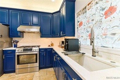 Beautifully renovated 3-bed, 2.5-bath home situated in Bent Tree on Black Diamond Ranch Golf Course in Florida - for sale on GolfHomes.com, golf home, golf lot