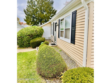 Welcome to Rossmoor, Monroe's premier 55+ community! This on Rossmoor Golf Club in New Jersey - for sale on GolfHomes.com, golf home, golf lot