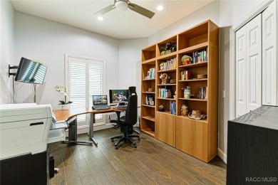 Beautifully renovated 3-bed, 2.5-bath home situated in Bent Tree on Black Diamond Ranch Golf Course in Florida - for sale on GolfHomes.com, golf home, golf lot