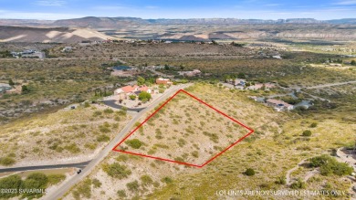 Beautiful Views of the Verde Valley and the Red Rocks. Time to on Pine Shadows Golf Course in Arizona - for sale on GolfHomes.com, golf home, golf lot