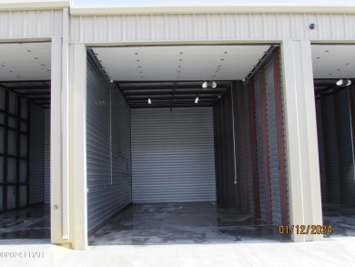 Welcome to Golf View Garages. Brand new State of the art storage on The Refuge Golf and Country Club in Arizona - for sale on GolfHomes.com, golf home, golf lot