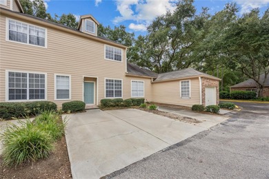 One or more photo(s) has been virtually staged. Welcome to on Haile Plantation Golf and Country Club in Florida - for sale on GolfHomes.com, golf home, golf lot