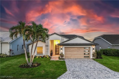 Stunning Custom Renovation with 17th green views.
Experience on Olde Hickory Golf and Country Club in Florida - for sale on GolfHomes.com, golf home, golf lot