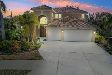 Rarely Available 4-Bedroom Pool Home in the Highly Desirable on Sarasota Golf Club in Florida - for sale on GolfHomes.com, golf home, golf lot